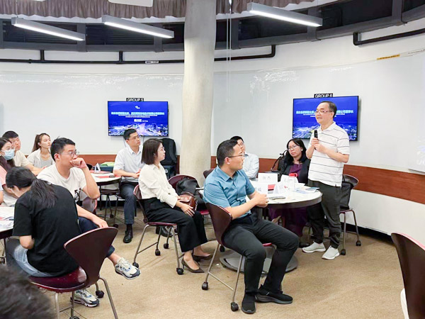 董事长陈义红博士‬在新加坡分享创新创业经验